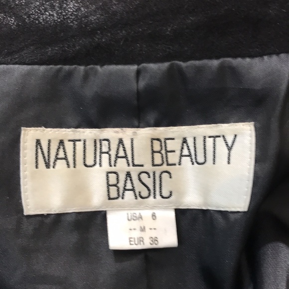 Natural Beauty Basic Black Suede Zippered Fully Lined Jacket with Side Pockets - Picture 6 of 10